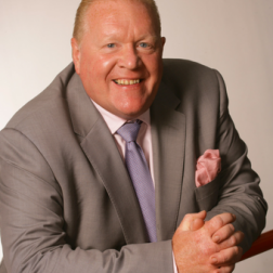 Headshot of Dave Mitchell